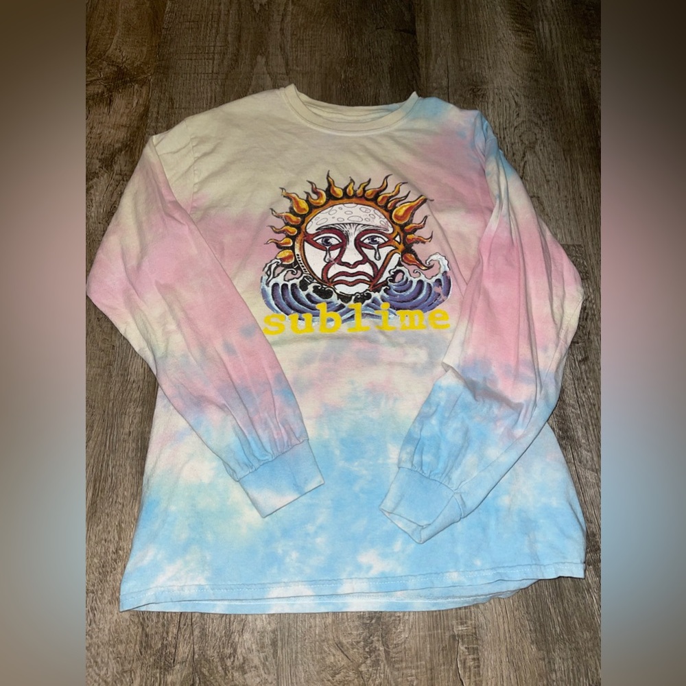 tye dye sublime shirt!